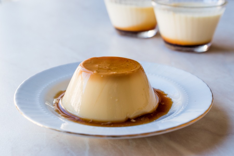 Comment réussir la recette de la crème caramel de grand-mère ?